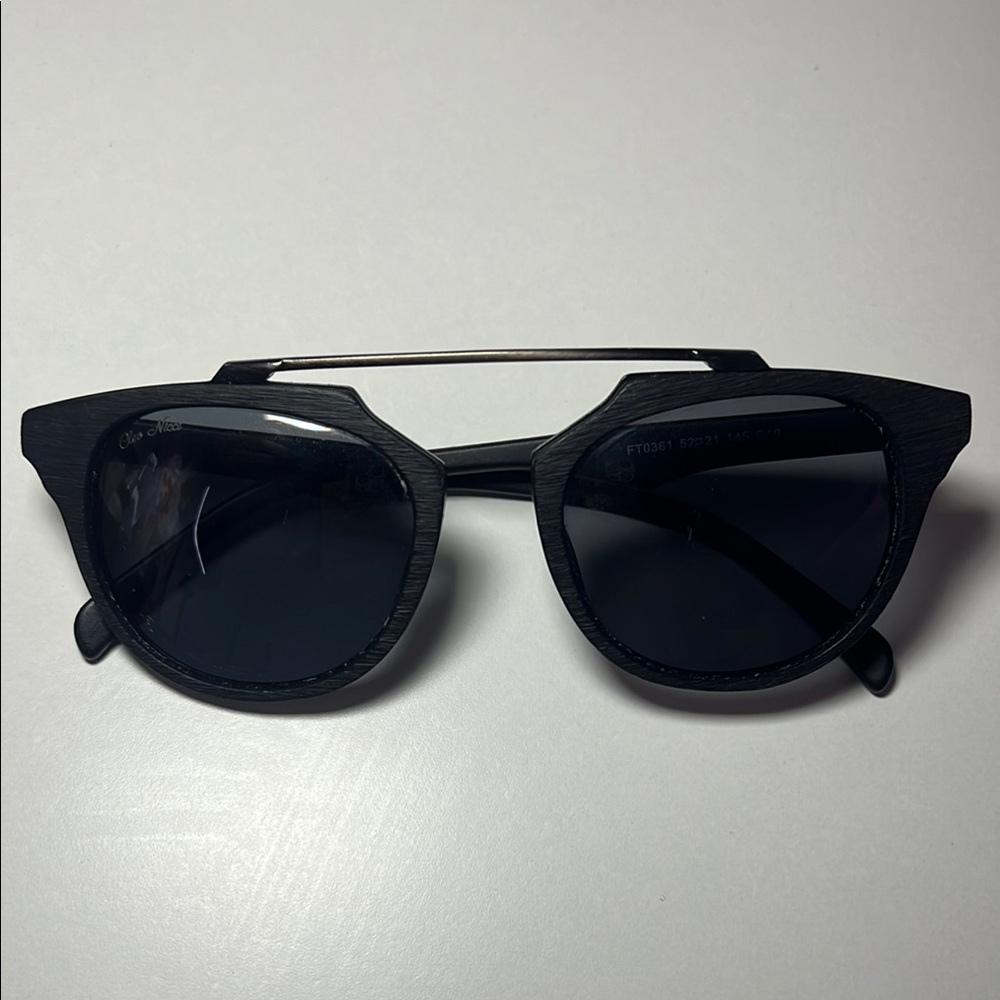 Cleo Nicci Black Sunglasses